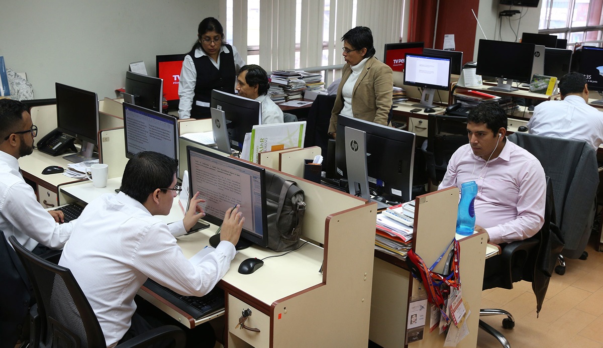 Trabajadores CAS recibirán gratificaciones por Fiestas Patrias y Navidad tras entrada en vigencia de nueva ley