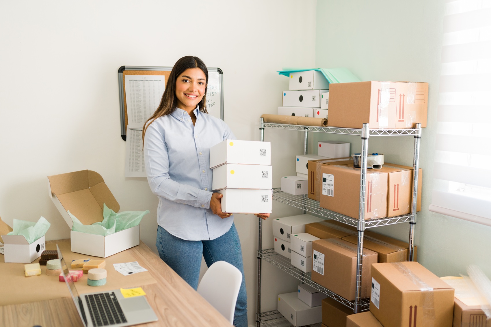 Tienda física + venta online: cómo combinar ambos canales sin complicar el negocio