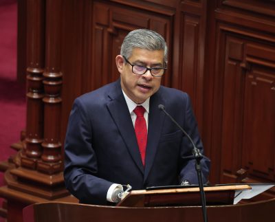 Gobierno plantea empleo juvenil y educación financiera como parte de su agenda económica
