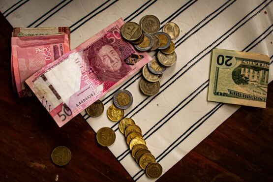 Rechazar injustificadamente pagos con monedas o billetes podría vulnerar derechos de consumidores
