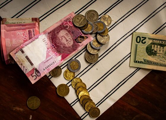 Rechazar injustificadamente pagos con monedas o billetes podría vulnerar derechos de consumidores